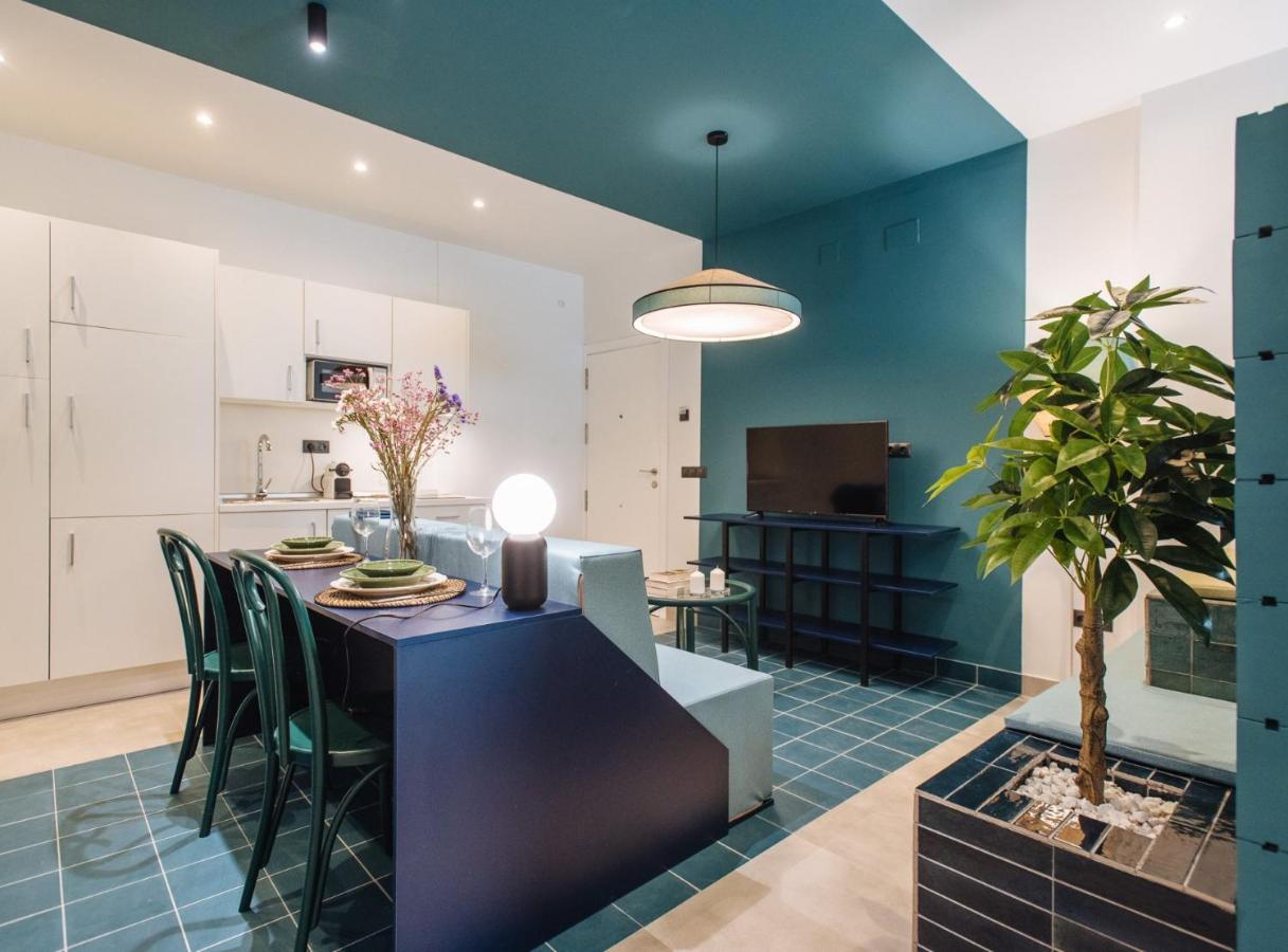 Suites Triana Sevilla Apartments Esterno foto