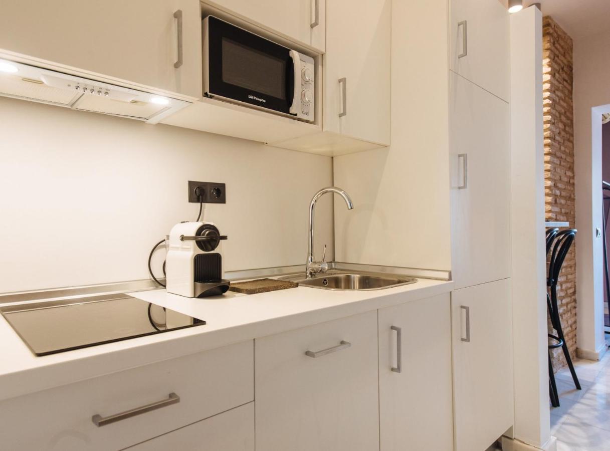 Suites Triana Sevilla Apartments Esterno foto