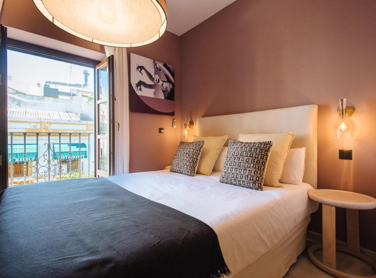 Suites Triana Sevilla Apartments Esterno foto