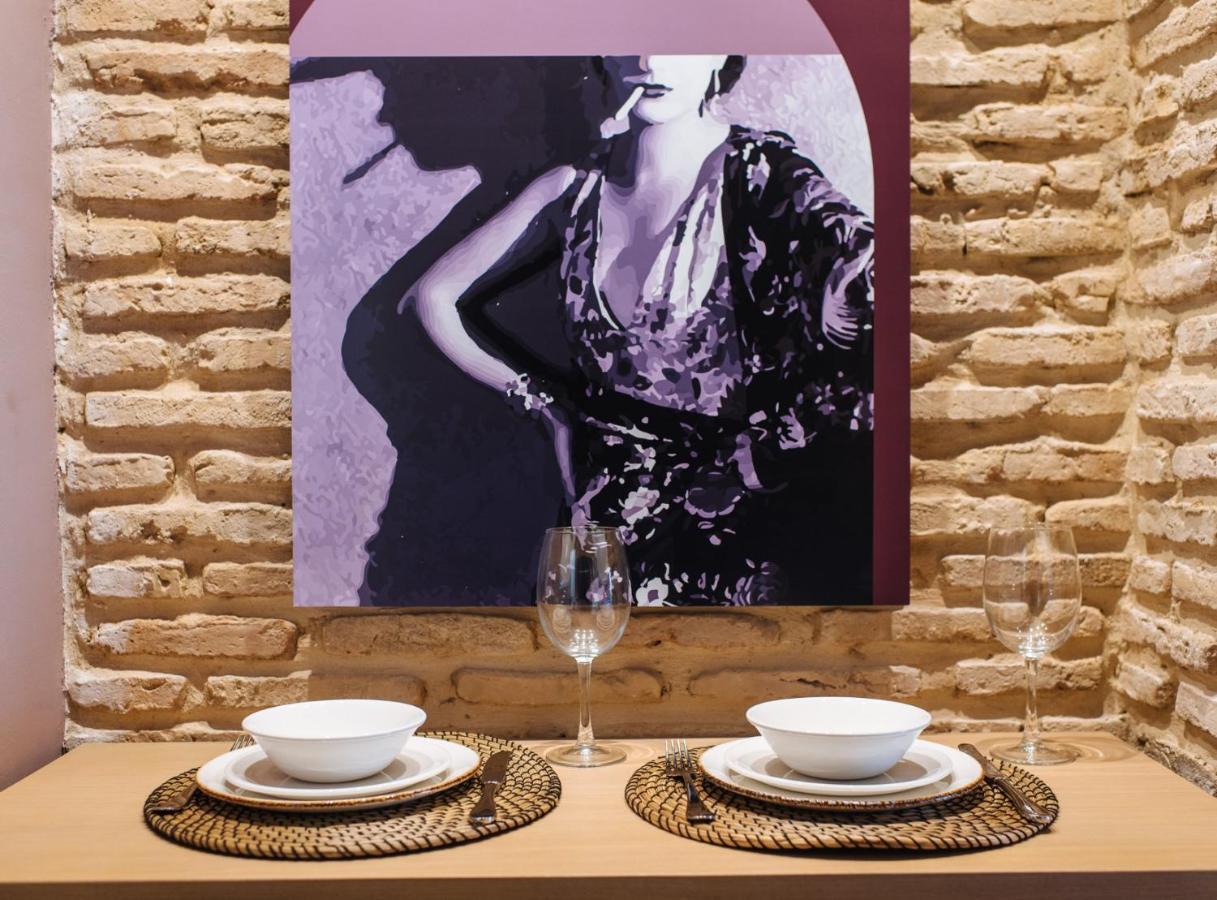 Suites Triana Sevilla Apartments Esterno foto