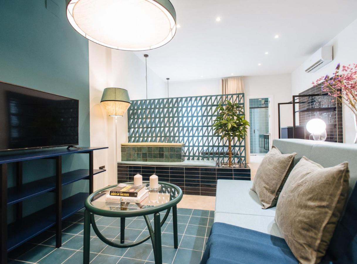 Suites Triana Sevilla Apartments Esterno foto