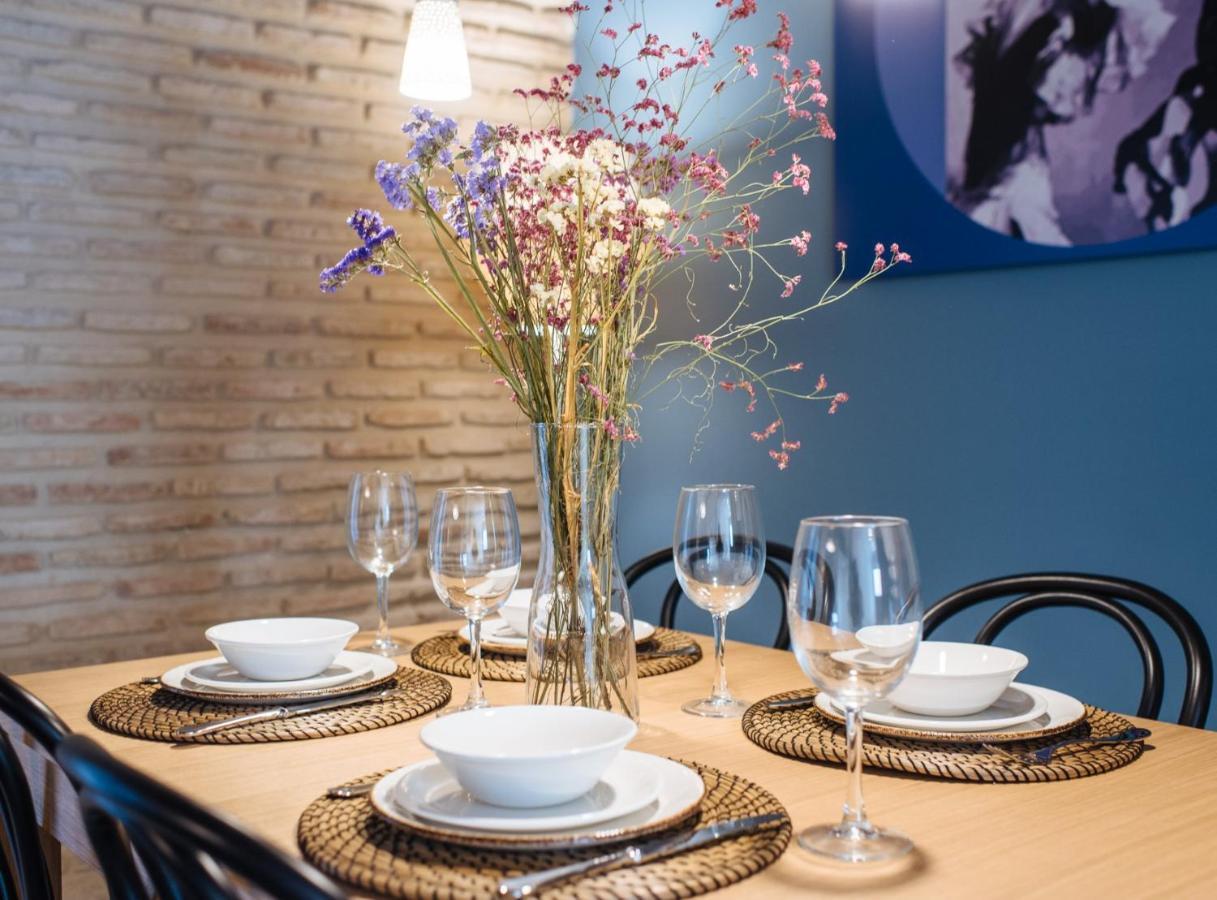 Suites Triana Sevilla Apartments Esterno foto